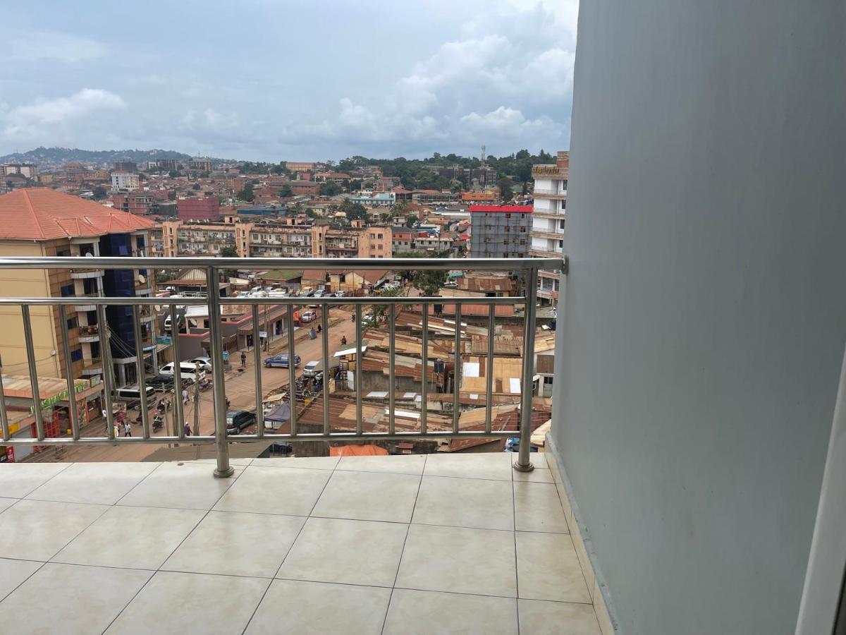 Bukandula Hotel Kampala Exteriör bild